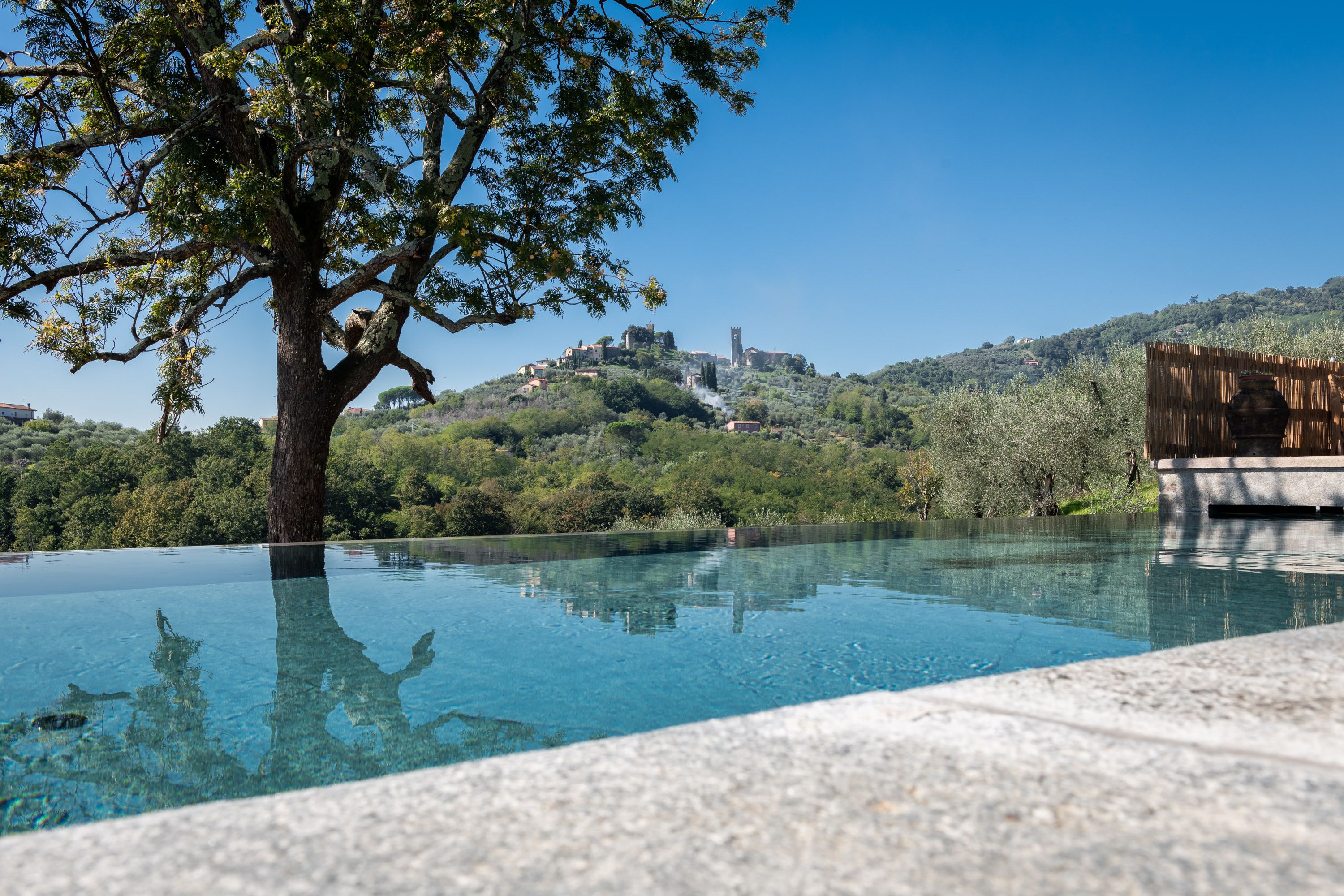 agriturismo con piscina in toscana